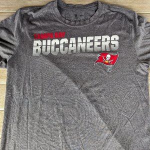 NIKE Dri-Fit Team Issued NFL Tampa Bay Buccaneers NFL Training Compression Shirt